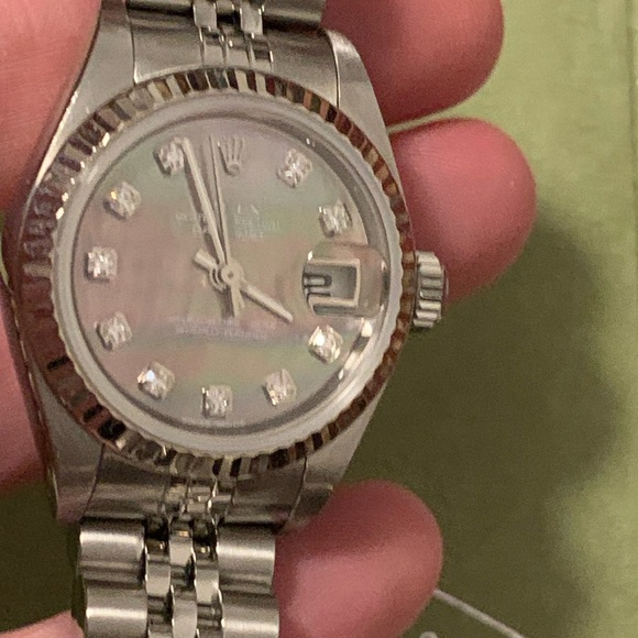 🟥SOLD🟥Rolex DateJust Grey MOP Diamond Markers 26mm - Picture 8 of 14